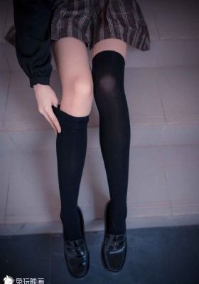 饥渴的少妇电影完整版