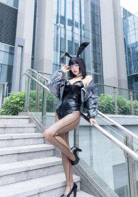 韩剧《漂亮的女邻居》