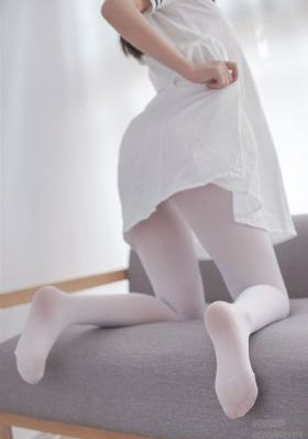 高门贵女闺房弄乳h调教视频